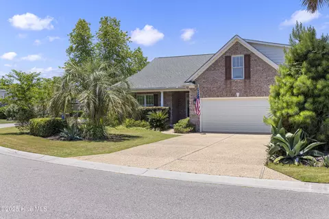 1243 Nightingale Ct, Leland, NC 28451