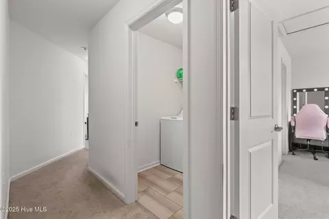 Entry Way - 453 Sullivan Loop Rd, Midway Park, NC 28544 photo 3 of 4