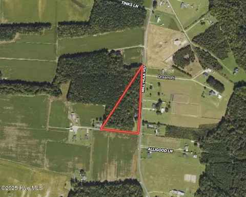 717 Mill Hole Rd, Washington, NC 27889