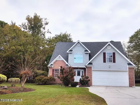 3316 Premier Ct, Wilmington, NC 28405