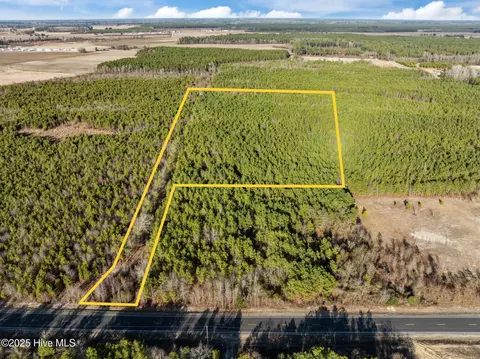 10 River Rd, Vanceboro, NC 28586