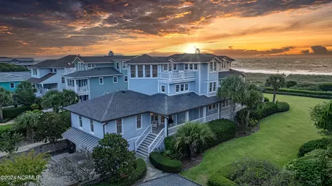 801 Lumina Ave S, Wrightsville Beach, NC 28480