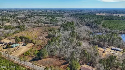 1520 Woodyard Rd, Riegelwood, NC 28456