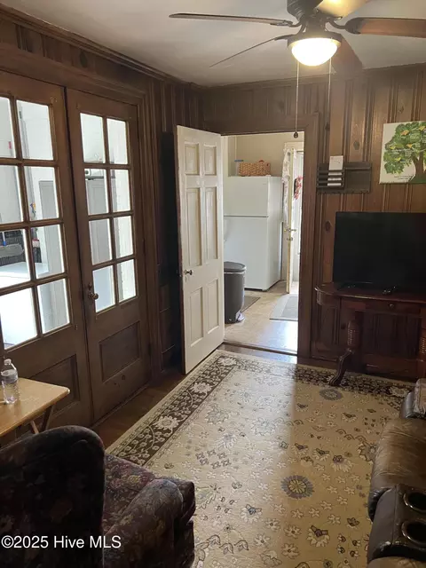 212 E Walnut St, Tarboro, NC 27886 photo 13