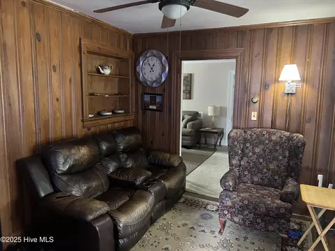 212 E Walnut St, Tarboro, NC 27886 photo 12