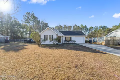 8072 Webster Ct NE, Leland, NC 28451