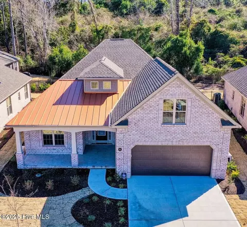 4992 Captiva Ct SE, Southport, NC 28461