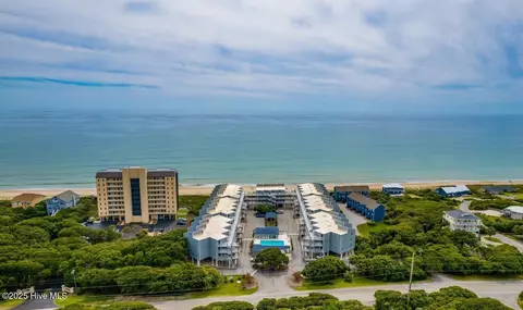 855 Salter Path Rd #207, Indian Beach, NC 28512