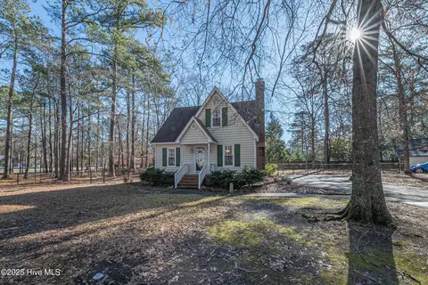 834 Corbett St, Winterville, NC 28590