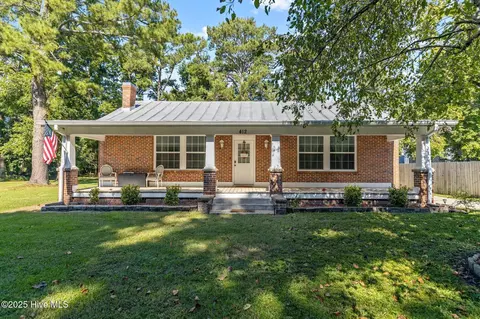 412 Pine St, New Bern, NC 28560