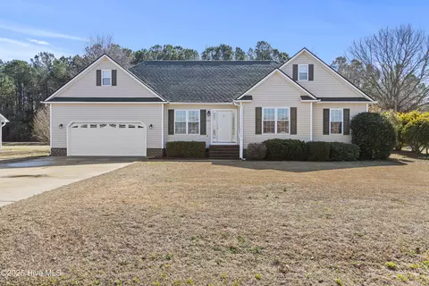502 Greenfield Pl, Sneads Ferry, NC 28460