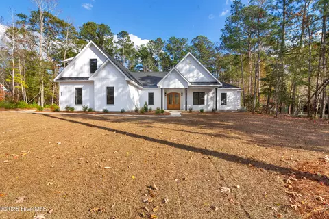 238 Creedmoor Rd, Jacksonville, NC 28546