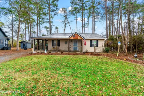 6267 Partridge Rd SW, Ocean Isle Beach, NC 28469
