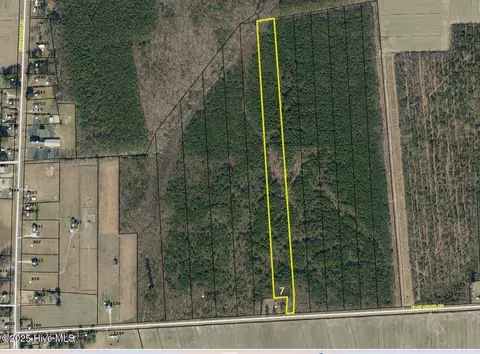 APT 7 E Ridge Road, Shawboro, NC 27973