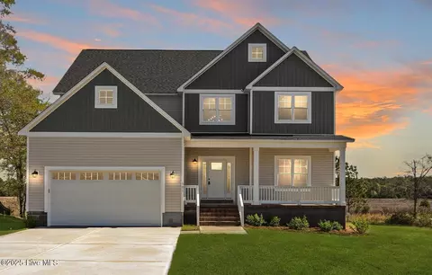 301 E Ivybridge Dr, Hubert, NC 28539