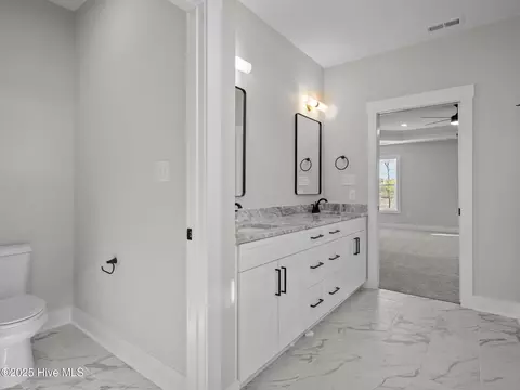 301 E Ivybridge Dr, Hubert, NC 28539 photo 26