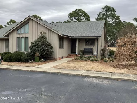 4711 Saint Andrews Dr N #B, Wilson, NC 27896