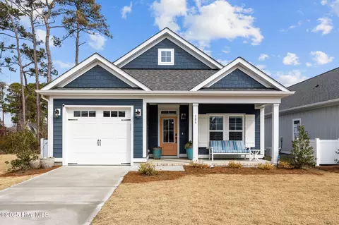 186 Pine View Blvd, Beaufort, NC 28516