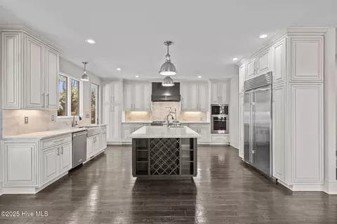 Kitchen - 25 Barons Dr, Pinehurst, NC 28374 photo 2 of 7
