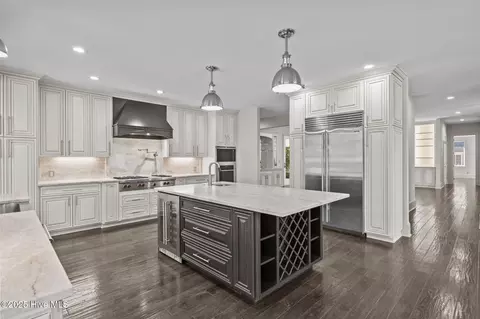 Kitchen - 25 Barons Dr, Pinehurst, NC 28374 photo 3 of 7