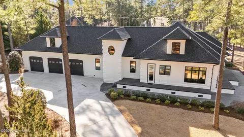 Exterior - 25 Barons Dr, Pinehurst, NC 28374 photo 16 of 23