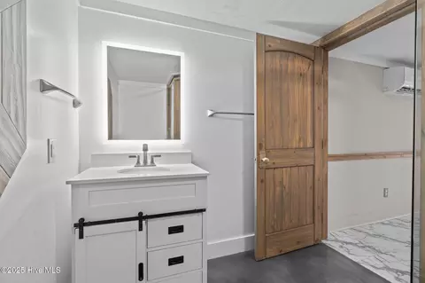 Bath - 25 Barons Dr, Pinehurst, NC 28374 photo 8 of 8