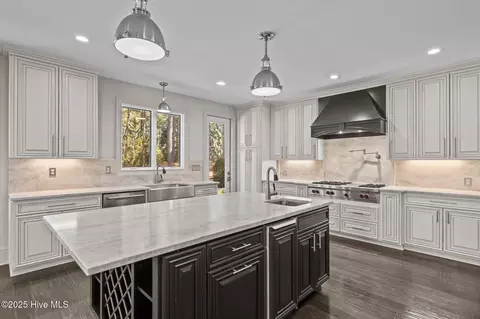 Kitchen - 25 Barons Dr, Pinehurst, NC 28374 photo 4 of 7