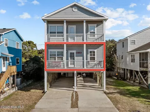 205 S Fifth Ave #B, Kure Beach, NC 28449
