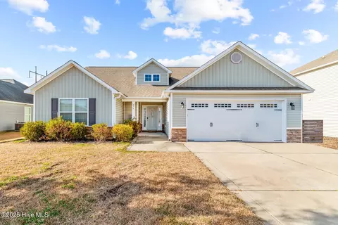279 Merin Height Rd, Jacksonville, NC 28546