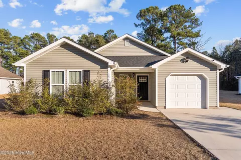 1544 Dorsey Ln, Navassa, NC 28451