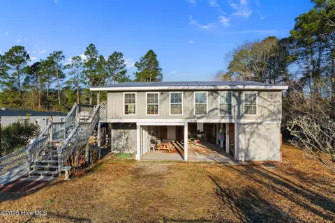684 Sandy Bluff Dr SW, Supply, NC 28462
