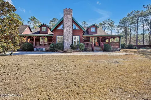 1477 Sand Dollar Dr, Southport, NC 28461
