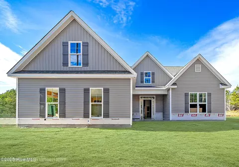 110 Antebellum Dr, Havelock, NC 28532
