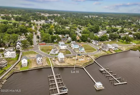 602 Front St, Washington, NC 27889