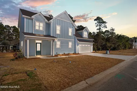 4782 Yellowood Dr, Shallotte, NC 28470