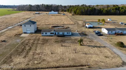 215 Jacocks Ln, Hertford, NC 27944