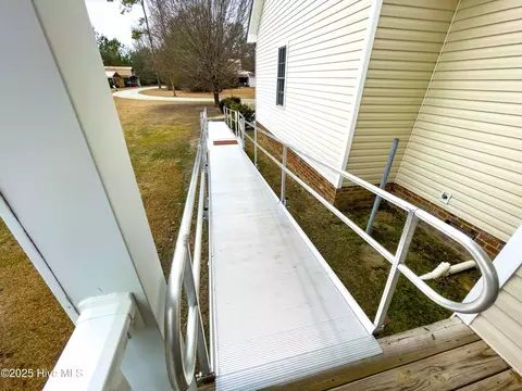 148 Ives Ln, Kinston, NC 28501 photo 60