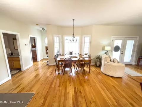 148 Ives Ln, Kinston, NC 28501 photo 11