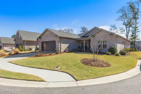 613 Port Haven Way, Southport, NC 28461
