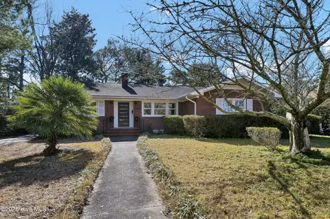 2406 Shirley Rd, Wilmington, NC 28405