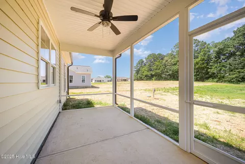 87 Tee Dr, Selma, NC 27576 photo 25