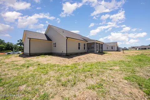 87 Tee Dr, Selma, NC 27576 photo 31