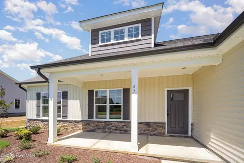 87 Tee Dr, Selma, NC 27576 photo 4