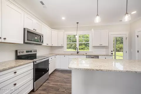 87 Tee Dr, Selma, NC 27576 photo 11