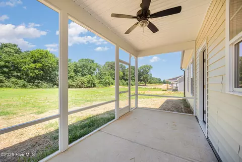 87 Tee Dr, Selma, NC 27576 photo 26