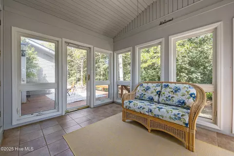 Exterior - 121 Coots Trl, Hampstead, NC 28443 photo 9 of 19