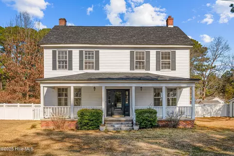 654 Bonner St, Aurora, NC 27806