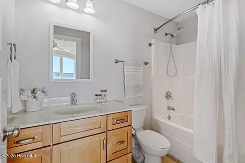 131 Sound View Dr N, Hampstead, NC 28443 photo 23