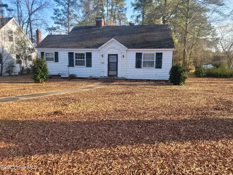 108 W Daniels St, Kinston, NC 28501