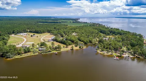 157 Corrolla Loop Rd, Oriental, NC 28571 photo 9